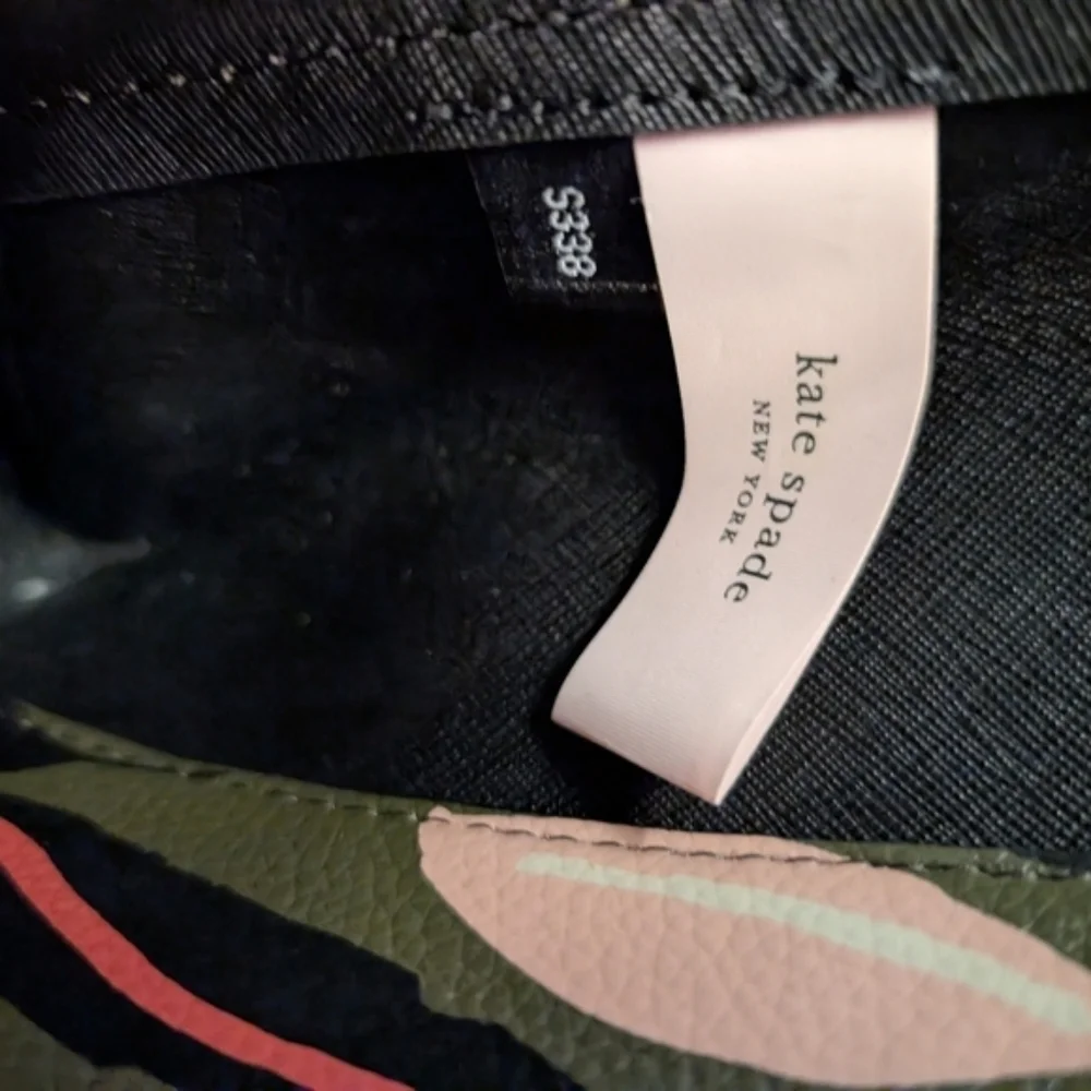 Kate Spade Medium Flora Print Satchel (2019 Collection)